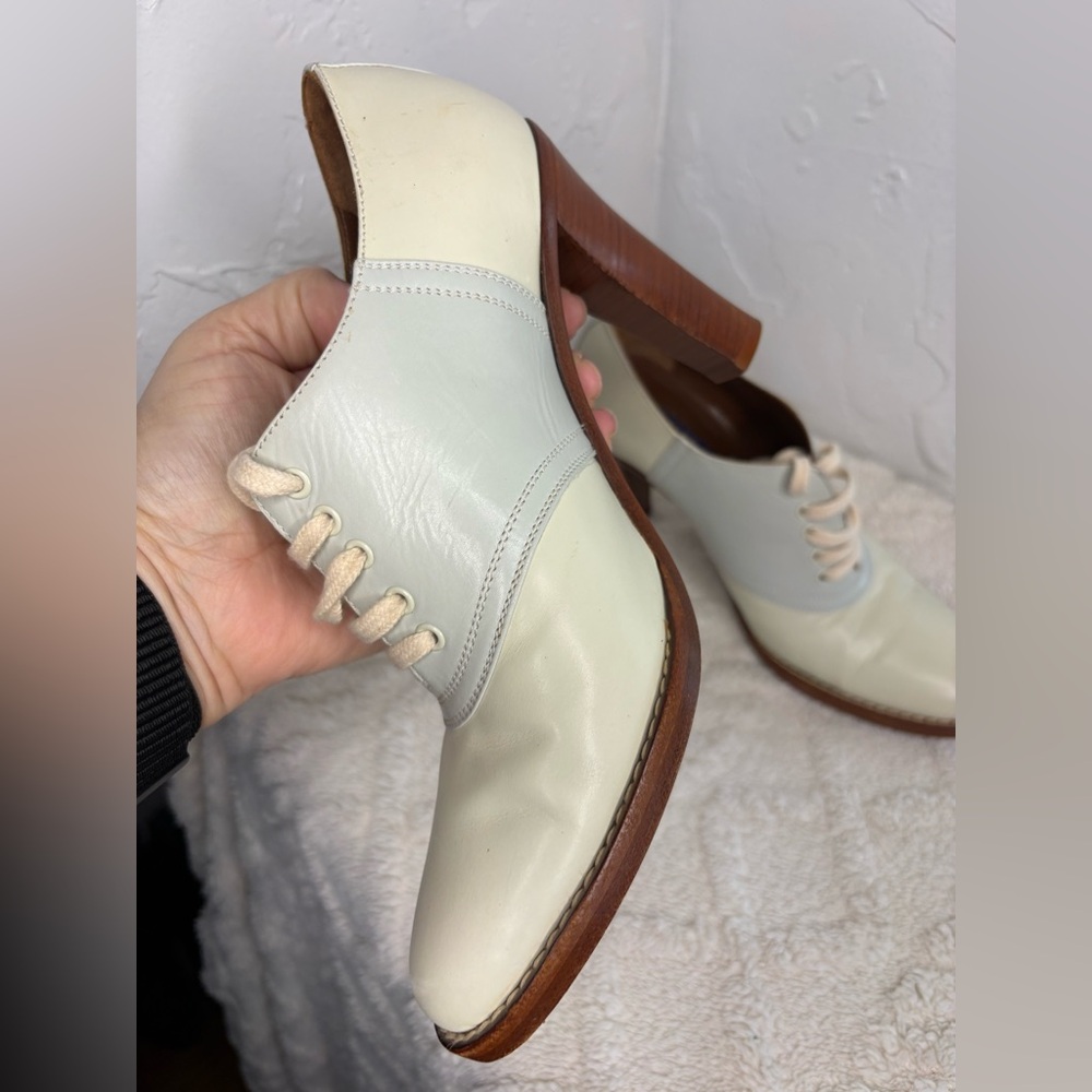 Ralph Lauren vintage Two-Tone Cream Lace-Up boots Heels sz 7 - Picture 5 of 12